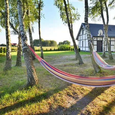 Holiday home Comfortable With A Fireplace And Terrace