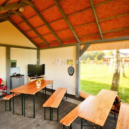 度假居 Comfortable With A Fireplace And Terrace, *